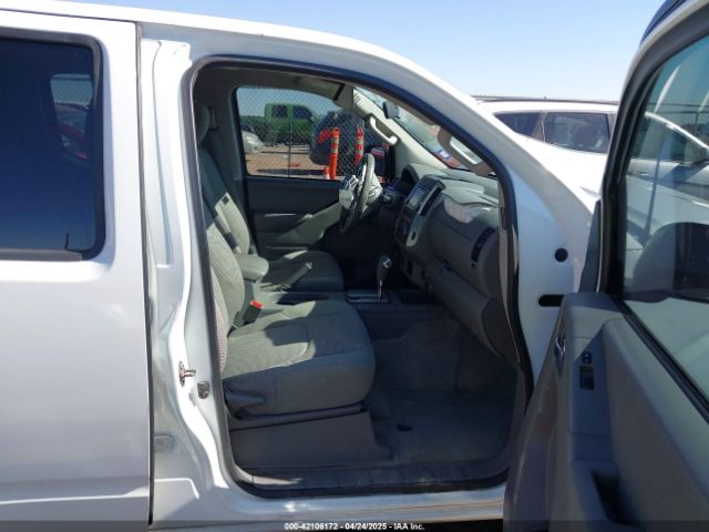1N6AD0ER3GN738949 Nissan 2016