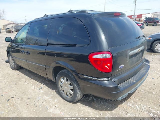 2005 CHRYSLER TOWN & COUNTRY 2C8GP64L35R355967 Photo 2