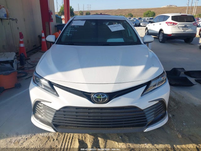 4T1C11AK8PU826559 Toyota CAMRY LE