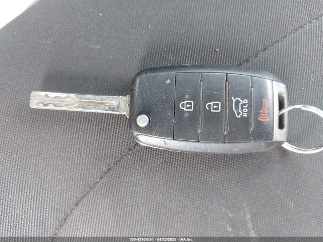 KNDJN2A25E7036363 KIA Soul