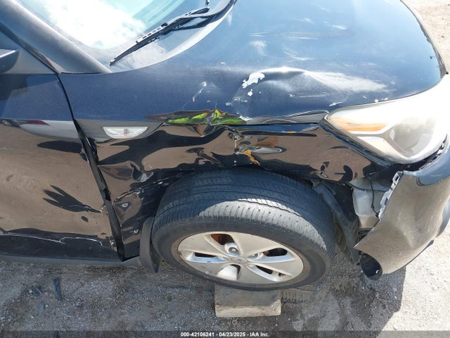 KNDJN2A25E7036363 KIA Soul