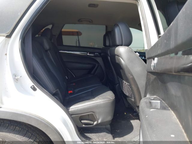 5XYKT4A68EG481370 KIA SORENTO LX