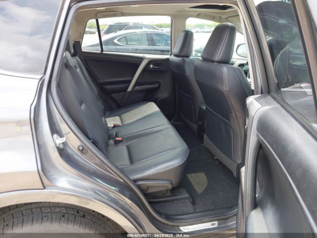 2T3YFREV7HW366863 Toyota Rav4 Platinum