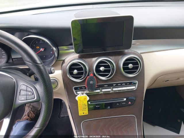 2019 MERCEDES-BENZ GLC 300 WDC0G4JB0KF670869 Photo 10
