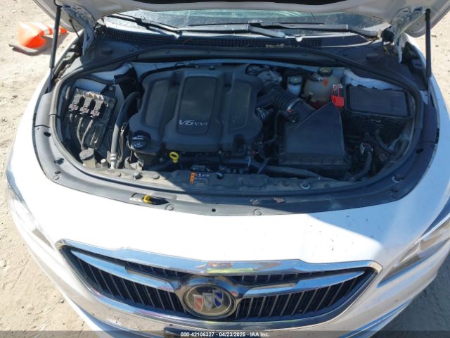 1G4ZR5SS4HU176557 Buick Lacrosse Premium
