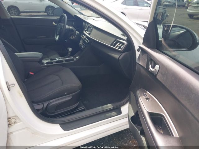 5XXGT4L38GG073659 KIA Optima Lx