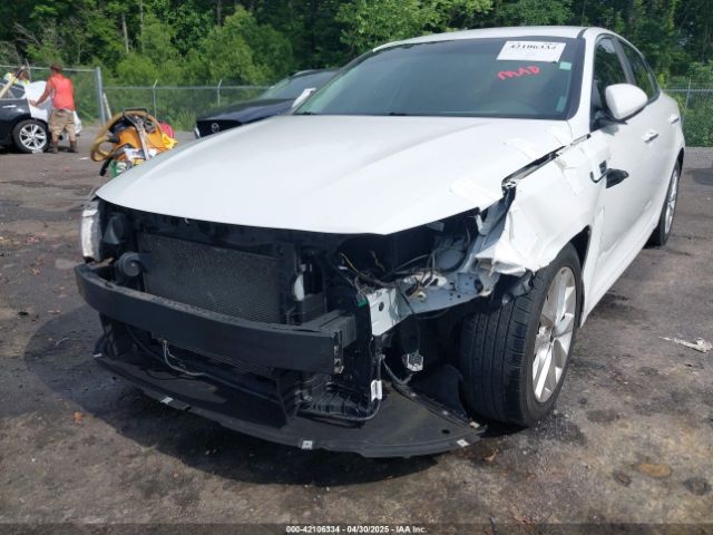 5XXGT4L38GG073659 KIA Optima Lx