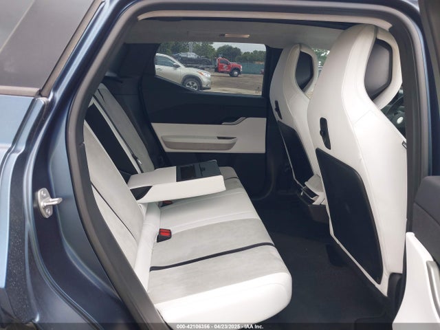 Fisker Ocean One 2023 VCF1ZBU26PG004833 Image 8