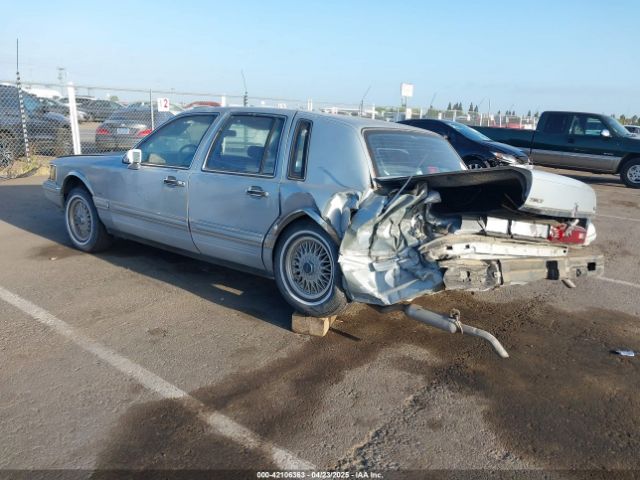 1993 LINCOLN TOWN CAR 1LNLM81W6PY628493 Photo 2