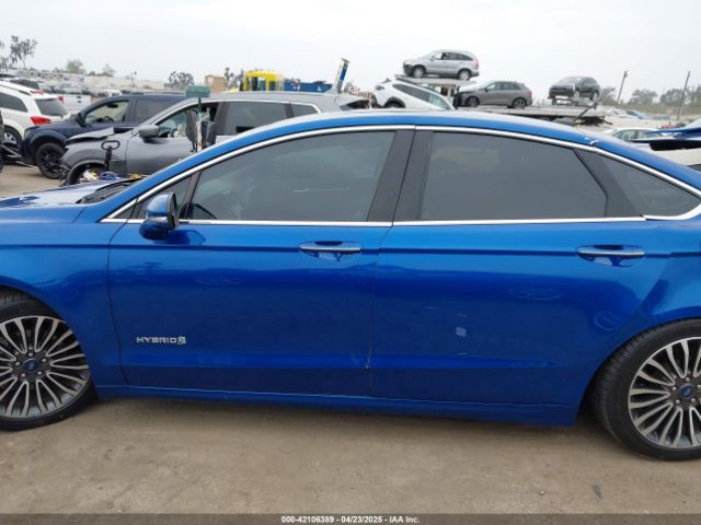 3FA6P0RU8JR124066 Ford Fusion Hybrid Titanium