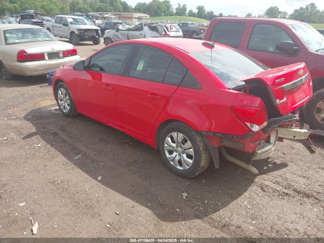 1G1PA5SH2F7107636 Chevrolet Cruze Ls Auto