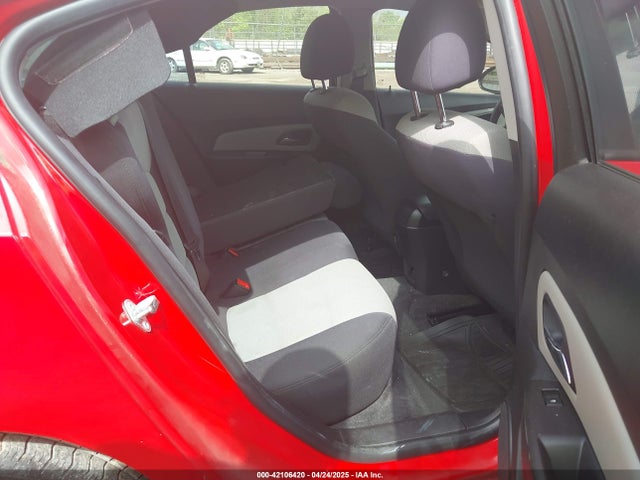 1G1PA5SH2F7107636 Chevrolet Cruze Ls Auto
