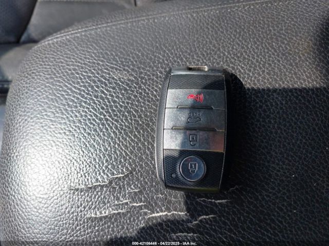 5XYKW4A73FG639051 KIA Sorento Sx V6