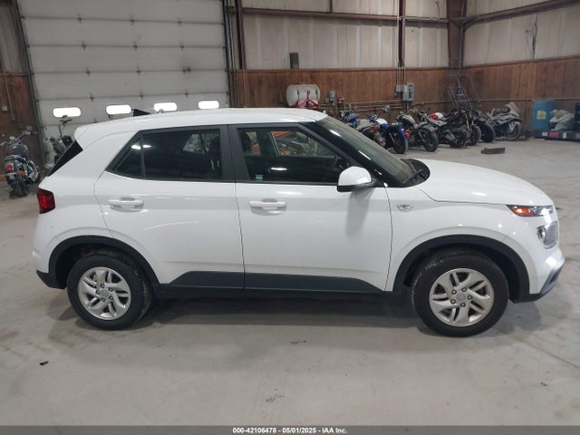 Hyundai Venue Se 2021 KMHRB8A35MU099403 Image 13