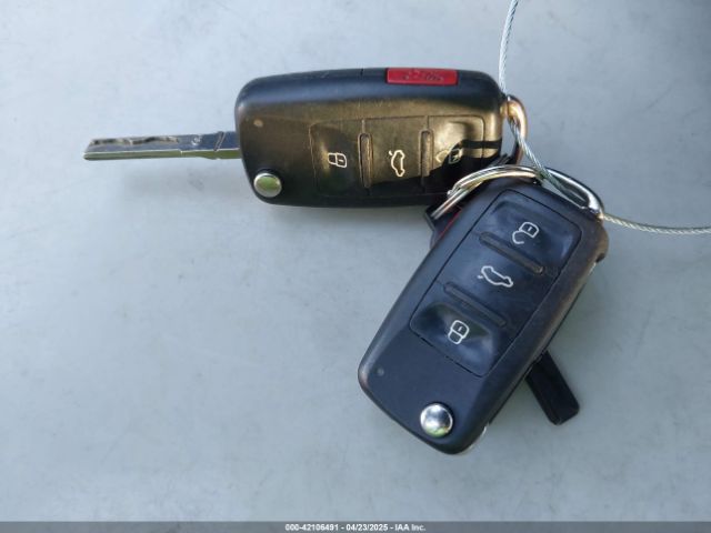1VWDT7A37HC073271 Volkswagen Passat 1.8t R-line