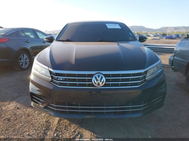 1VWDT7A37HC073271 Volkswagen Passat 1.8t R-line