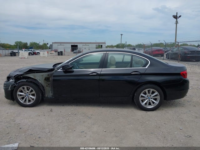 BMW 528i Xdrive 2014 WBA5A7C58ED617338 Image 14