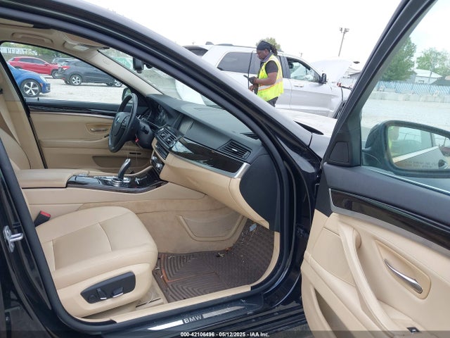 BMW 528i Xdrive 2014 WBA5A7C58ED617338 Image 5