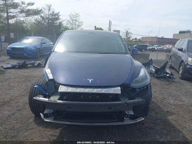 7SAYGDEE8PF768589 Tesla Model Y
