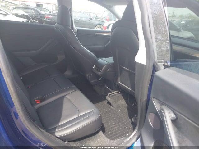 2023 TESLA MODEL Y 7SAYGDEE8PF768589 Photo 7