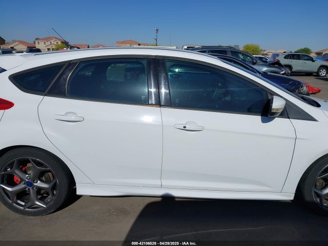 Ford FOCUS ST 2014 1FADP3L92EL341579 Image 13
