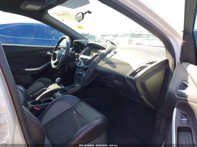 Ford FOCUS ST 2014 1FADP3L92EL341579 Image 5