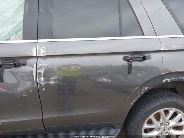 1FMJU1JT3MEA38883 Ford Expedition Xlt