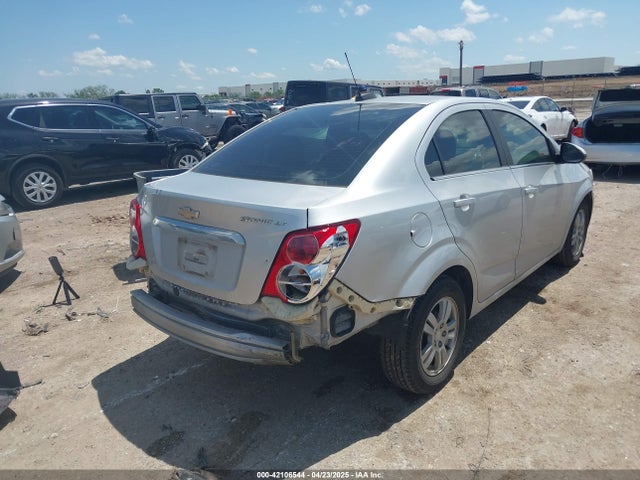 1G1JC5SHXF4210580 Chevrolet Sonic Lt Auto