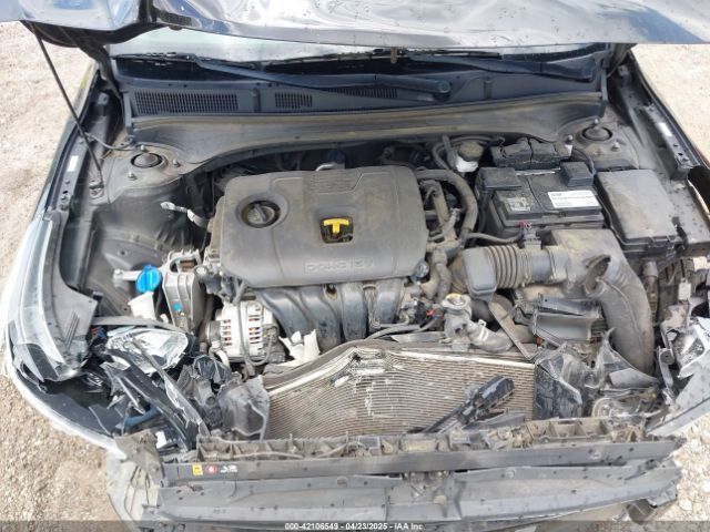 3KPF24AD1LE257371 KIA FORTE FE