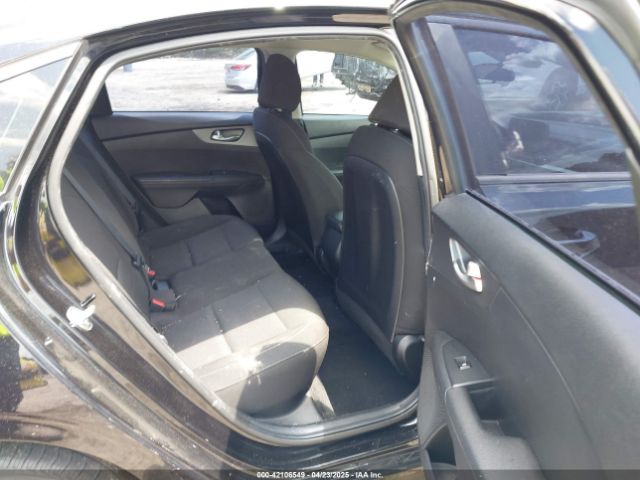 3KPF24AD1LE257371 KIA FORTE FE