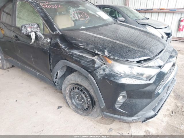 JTMK1RFV8KD009196 Toyota RAV4 LE