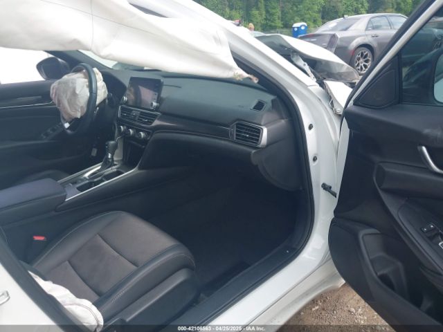 1HGCV1F36NA101665 Honda Accord Sport