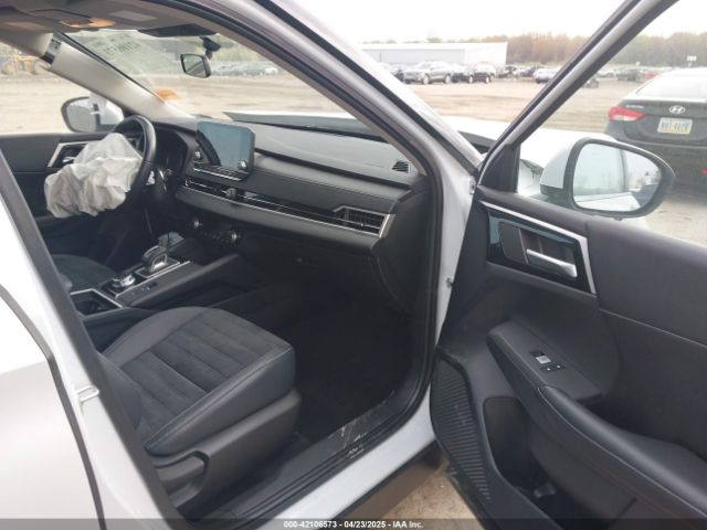 2022 MITSUBISHI OUTLANDER JA4J4UA85NZ036591 Photo 4