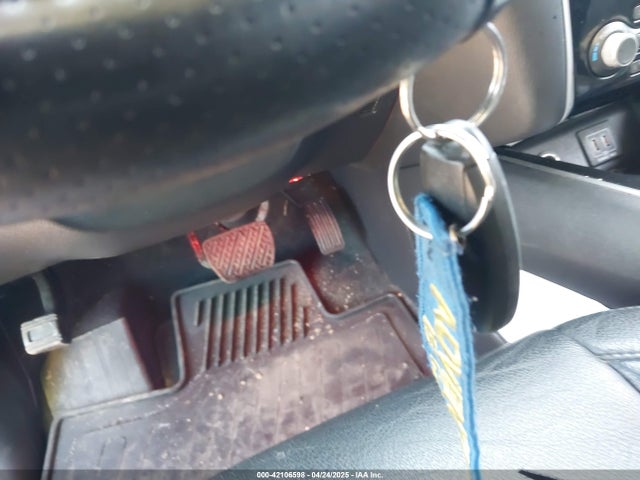 5N1DR2MM6JC640046 Nissan Pathfinder Sv