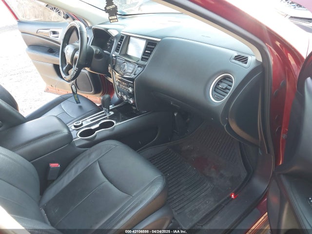 5N1DR2MM6JC640046 Nissan Pathfinder Sv