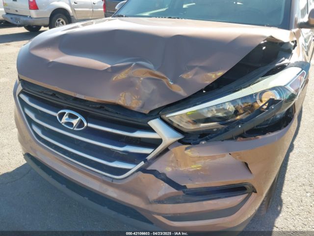 KM8J33A41HU378570 Hyundai TUCSON SE