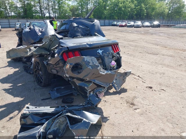 1FA6P8AMXH5208168 Ford Mustang V6