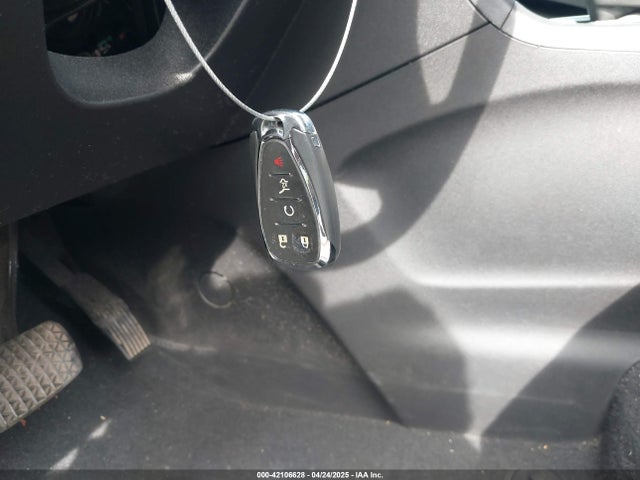 3GNAXUEVXKS675188 Chevrolet EQUINOX LT