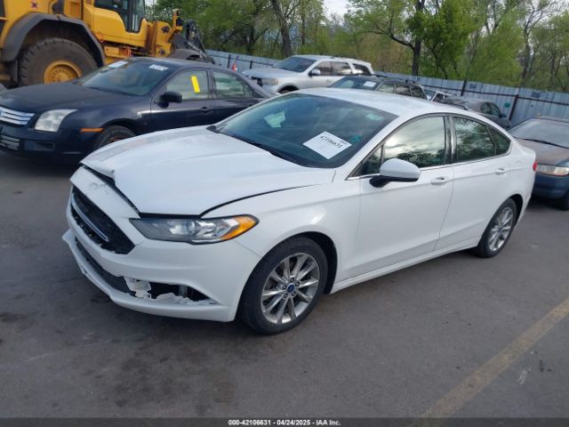 3FA6P0LU2HR317915 Ford Fusion Hybrid Se
