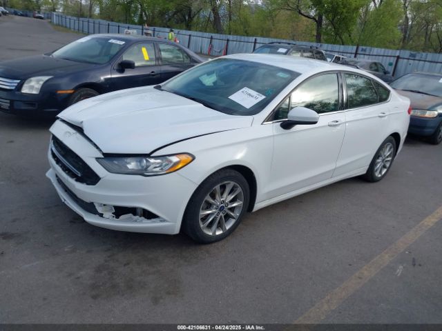3FA6P0LU2HR317915 Ford Fusion Hybrid Se