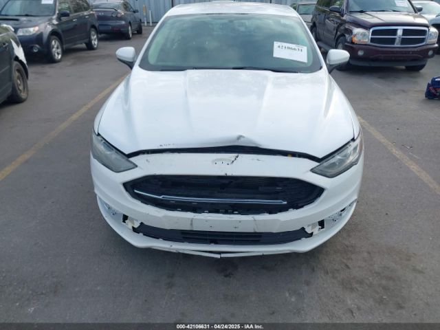 3FA6P0LU2HR317915 Ford Fusion Hybrid Se