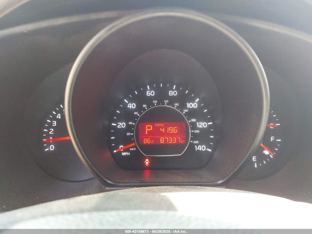 KNDJN2A27E7718192 KIA Soul