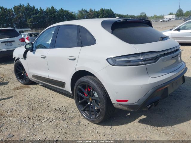 2024 PORSCHE MACAN WP1AF2A5XRLB57439 Photo 2