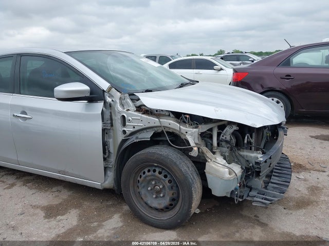 3N1AB7AP9HY359399 Nissan SENTRA SV