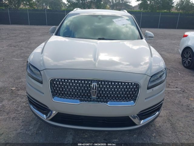 2LMPJ6J95LBL09249 Lincoln Nautilus Standard