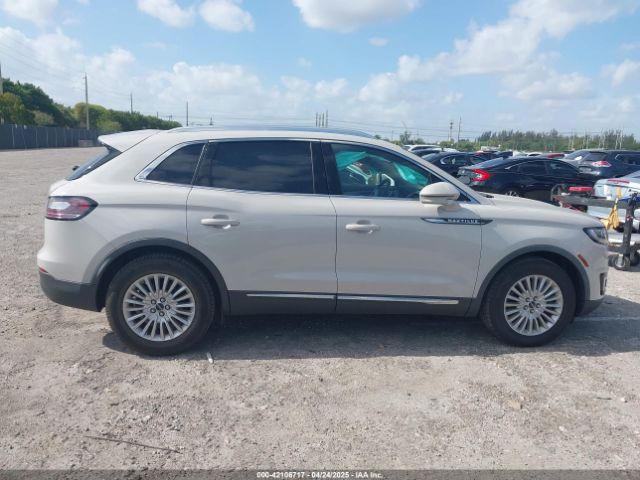 2LMPJ6J95LBL09249 Lincoln Nautilus Standard