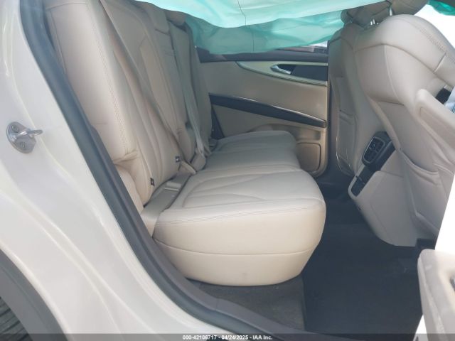 2LMPJ6J95LBL09249 Lincoln Nautilus Standard