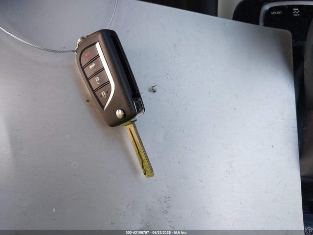 JTDS4MCE3MJ063914 Toyota COROLLA SE