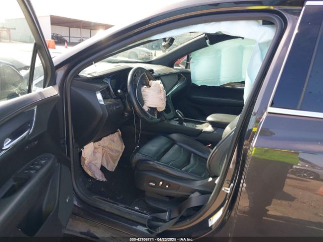 2017 CADILLAC XT5 1GYKNFRS5HZ122758 Photo 4