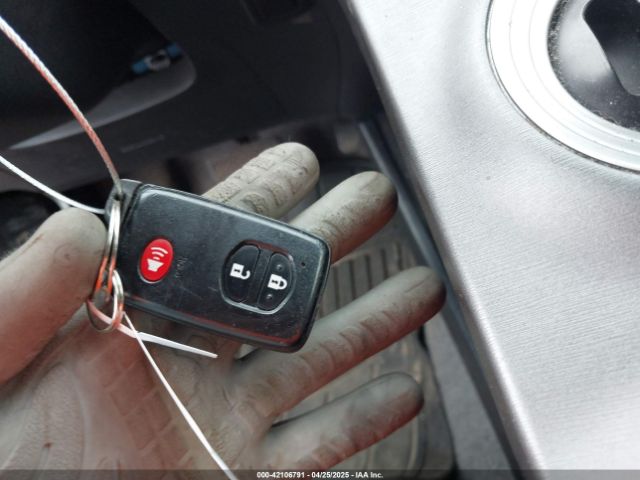 JTDKN3DU5F0433864 Toyota Prius Three